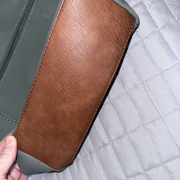 The Sak Ashland Crossbody Purse - Picture 3 of 13
